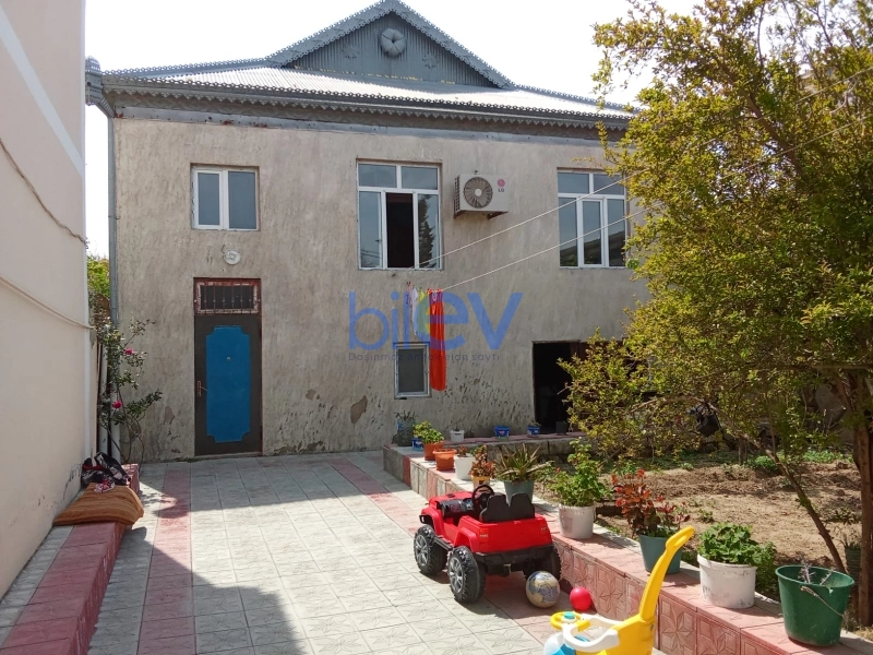 Satış 4 otaqlı Həyət evi  200m², Bakı