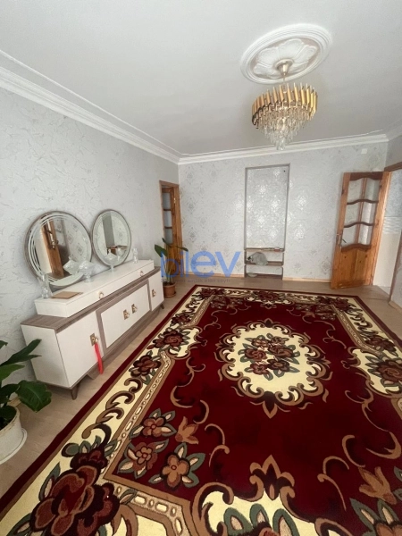 Satış 3 otaqlı Köhnə Tikili bina evi  50m², Bakı