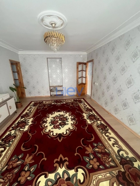 Satış 3 otaqlı Köhnə Tikili bina evi  50m², Bakı