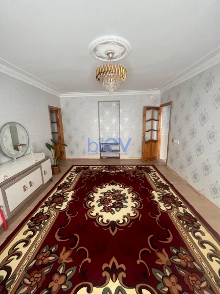 Satış 3 otaqlı Köhnə Tikili bina evi  50m², Bakı