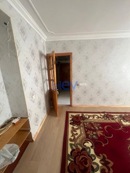 Satış 3 otaqlı Köhnə Tikili bina evi  50m², Bakı