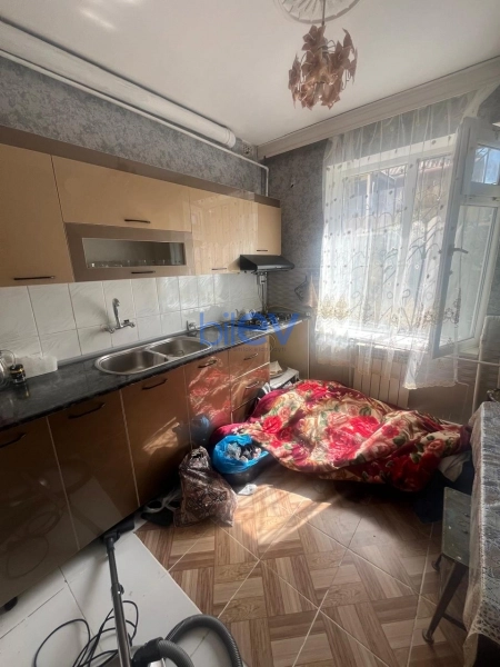 Satış 3 otaqlı Köhnə Tikili bina evi  50m², Bakı
