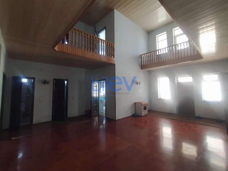 Satış 8 otaqlı Həyət evi  495m², Bakı