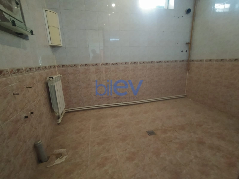 Satış 8 otaqlı Həyət evi  495m², Bakı