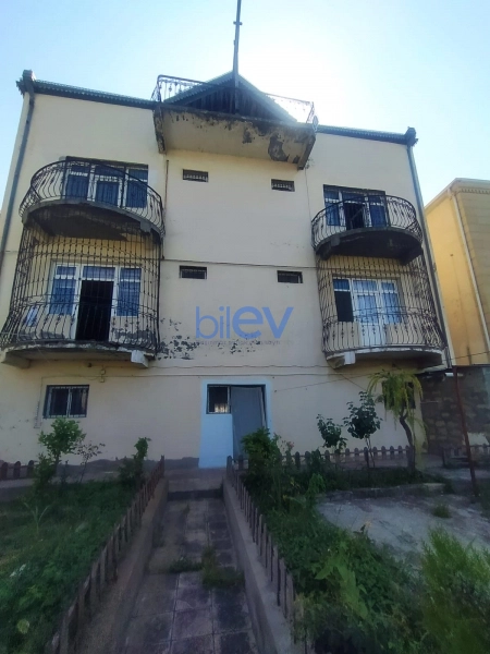 Satış 8 otaqlı Həyət evi  495m², Bakı