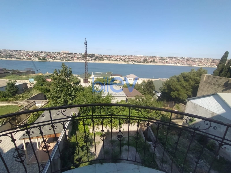 Satış 8 otaqlı Həyət evi  495m², Bakı