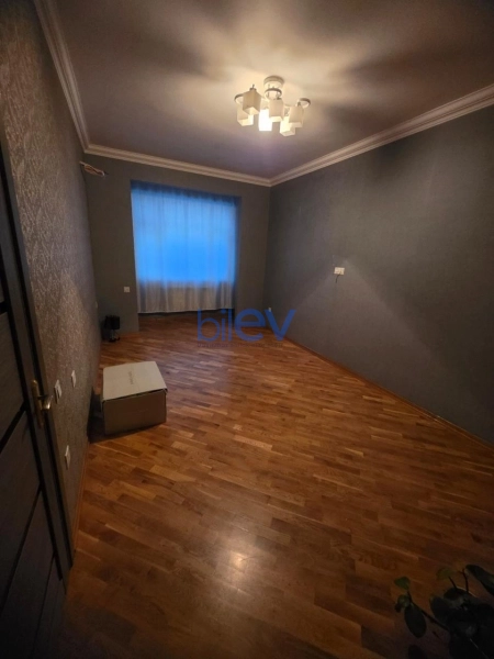 Satış 2 otaqlı Yeni Tikili bina evi  70m², Bakı
