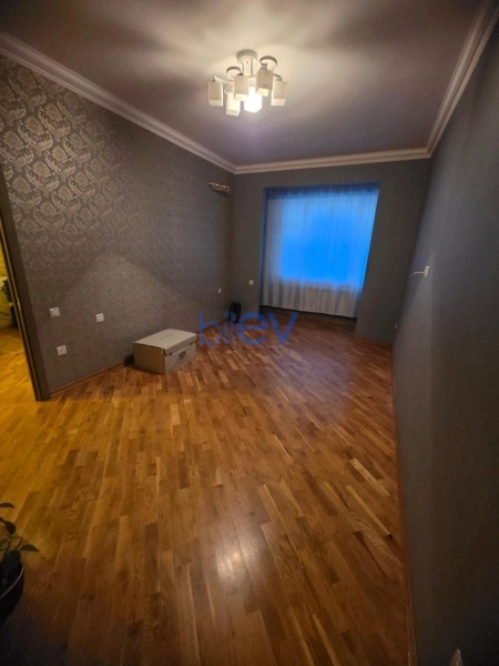 Satış 2 otaqlı Yeni Tikili bina evi  70m², Bakı