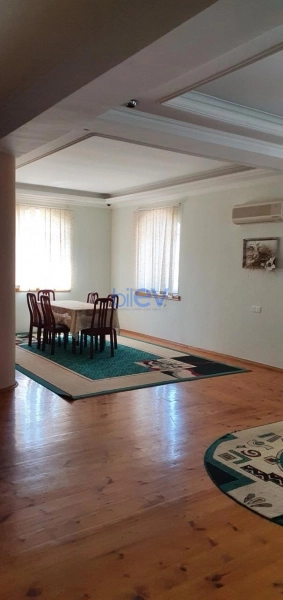 Satış 5 otaqlı Həyət evi  350m², Bakı