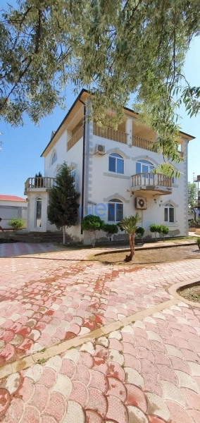 Satış 5 otaqlı Həyət evi  350m², Bakı