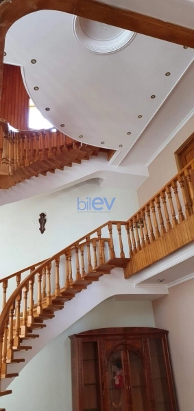 Satış 5 otaqlı Həyət evi  350m², Bakı