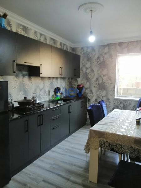 Satış 7 otaqlı Həyət evi  4000m², Bakı