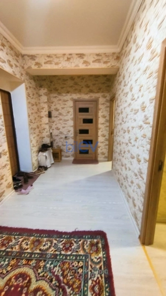 Satış 2 otaqlı Yeni Tikili bina evi  90m², Bakı