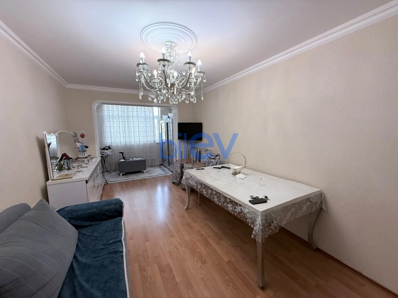 Satış 3 otaqlı Köhnə Tikili bina evi  70m², Sumqayıt