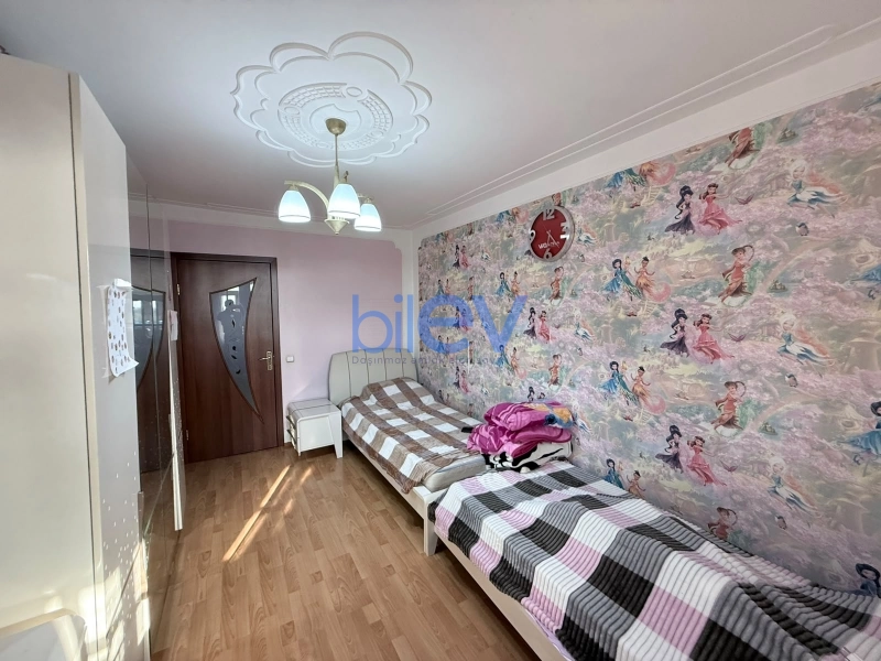 Satış 3 otaqlı Köhnə Tikili bina evi  70m², Sumqayıt