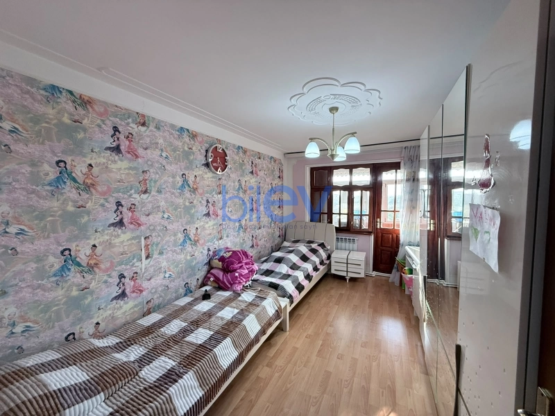 Satış 3 otaqlı Köhnə Tikili bina evi  70m², Sumqayıt