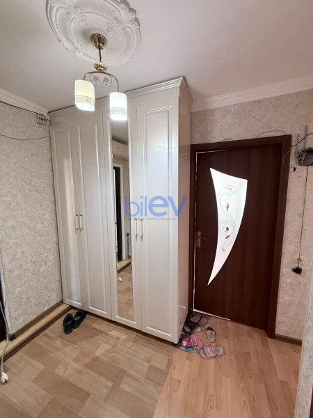 Satış 3 otaqlı Köhnə Tikili bina evi  70m², Sumqayıt
