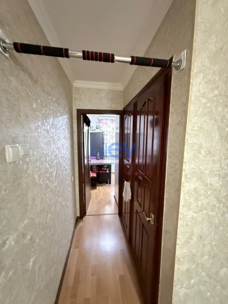 Satış 3 otaqlı Köhnə Tikili bina evi  70m², Sumqayıt