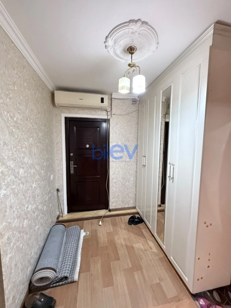 Satış 3 otaqlı Köhnə Tikili bina evi  70m², Sumqayıt