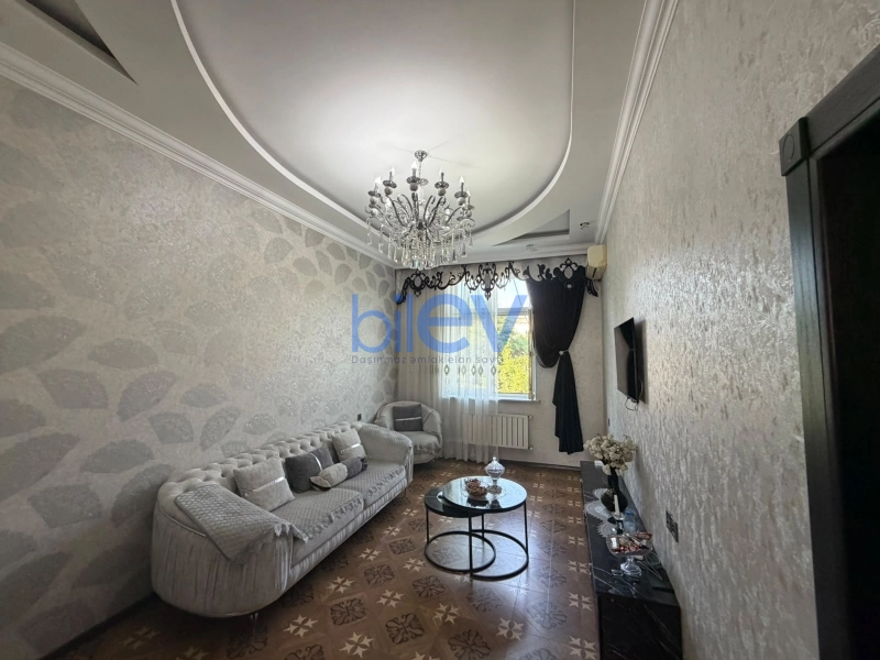 Satış 2 otaqlı Köhnə Tikili bina evi  56m², Bakı