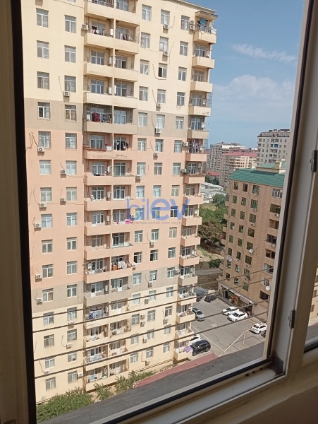 Aylıq Kirayə 3 otaqlı Yeni Tikili bina evi  75m², Xırdalan