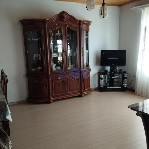 Satış 3 otaqlı Köhnə Tikili bina evi  108m², Bakı