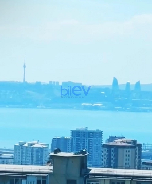 Satış 3 otaqlı Köhnə Tikili bina evi  108m², Bakı