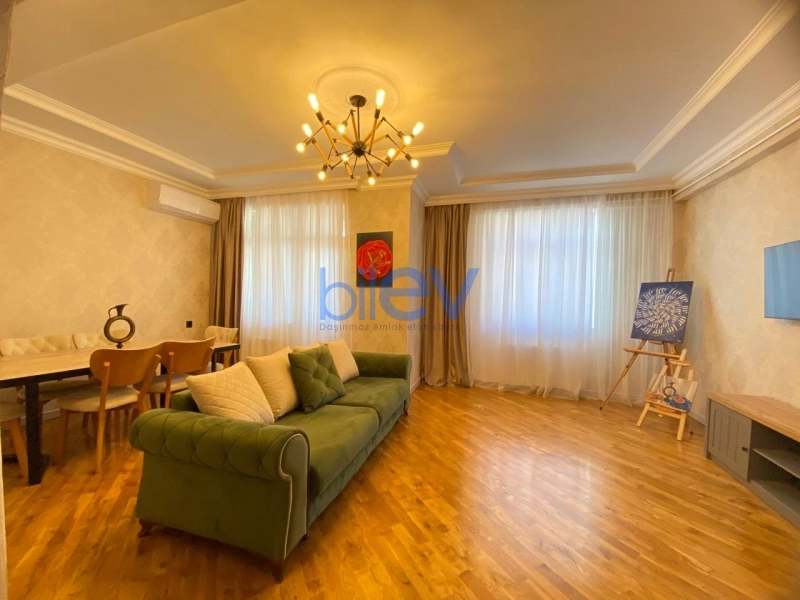 Satış 2 otaqlı Yeni Tikili bina evi  70m², Bakı