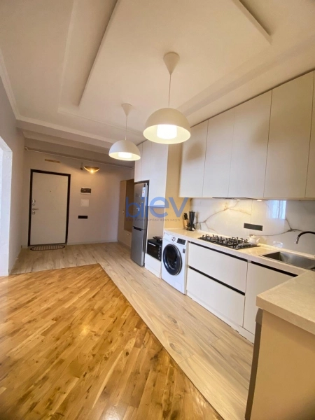 Satış 2 otaqlı Yeni Tikili bina evi  70m², Bakı