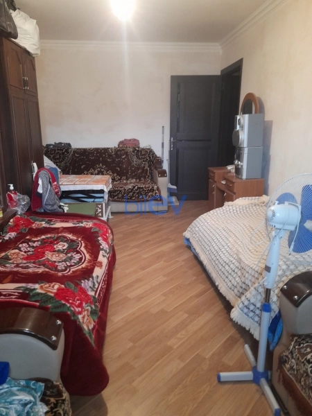 Aylıq Kirayə 2 otaqlı Köhnə Tikili bina evi  40m², Xırdalan