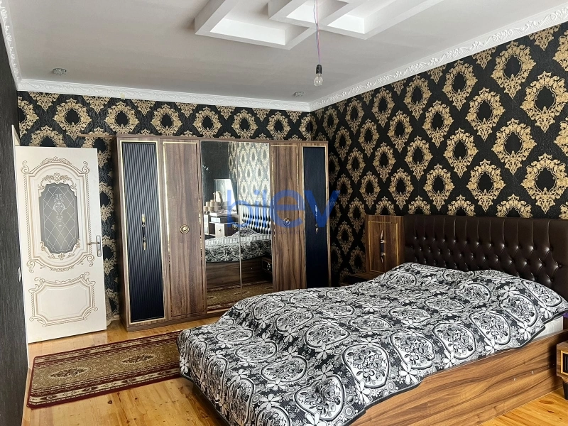 Satış 6 otaqlı Həyət evi  220m², Bakı
