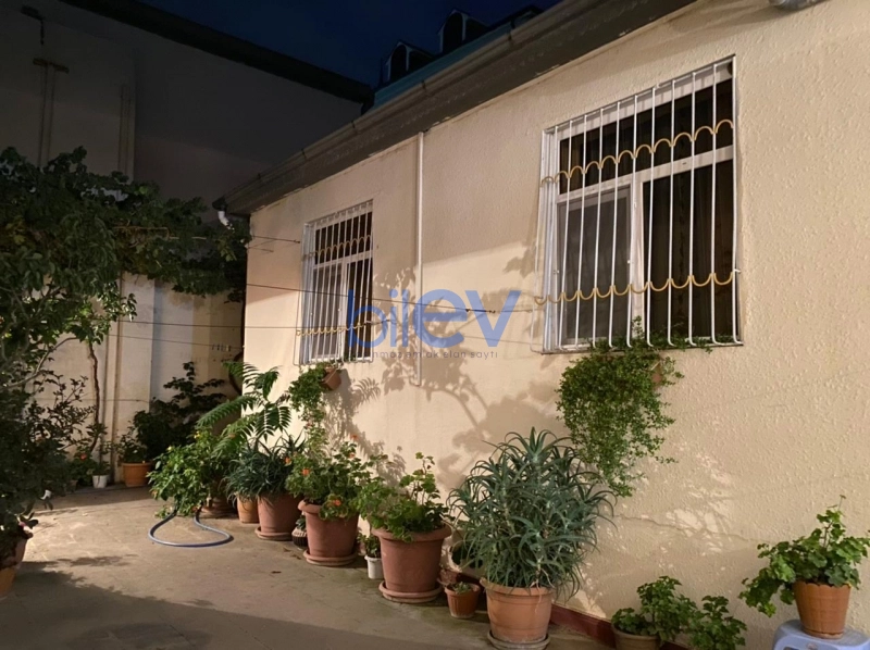 Satış 4 otaqlı Həyət evi  146m², Bakı