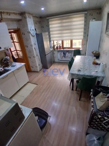Satış 2 otaqlı Yeni Tikili bina evi  70m², Xırdalan