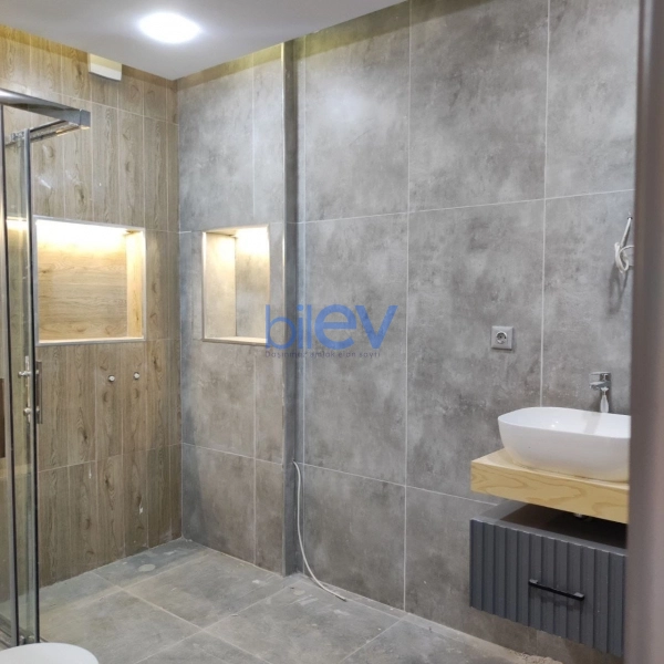 Satış 2 otaqlı Yeni Tikili bina evi  72m², Bakı