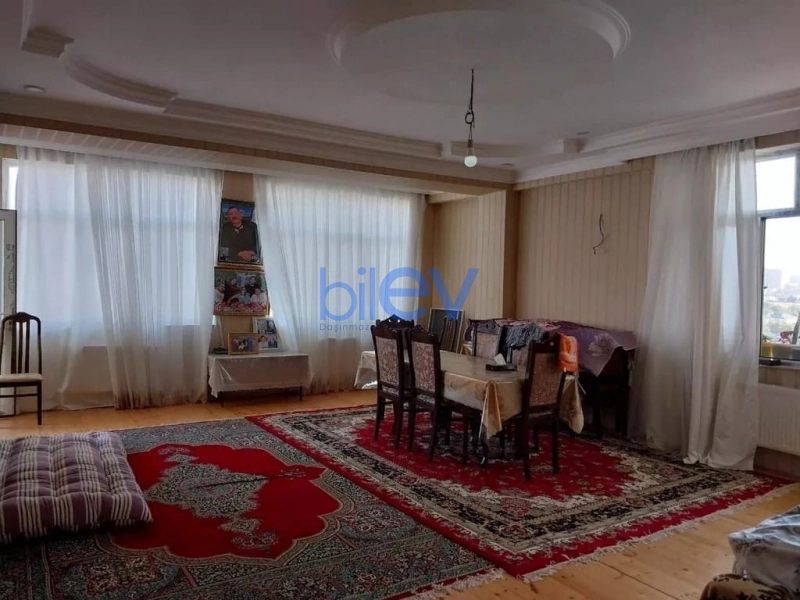 Aylıq Kirayə 4 otaqlı Yeni Tikili bina evi  110m², Bakı