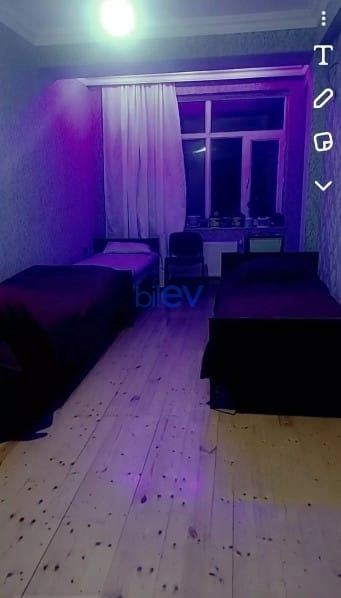 Aylıq Kirayə 4 otaqlı Yeni Tikili bina evi  110m², Bakı