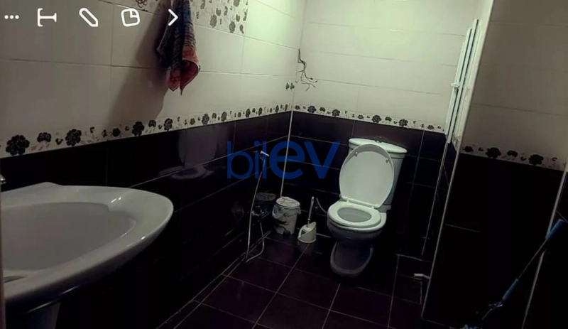 Aylıq Kirayə 4 otaqlı Yeni Tikili bina evi  110m², Bakı
