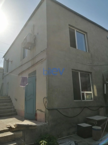 Aylıq Kirayə 3 otaqlı Həyət evi  3000m², Bakı