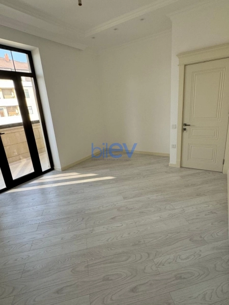 Satış 6 otaqlı Villa  317m², Bakı