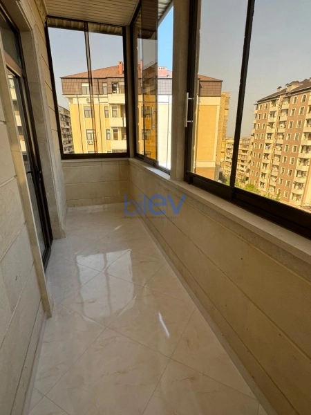 Satış 6 otaqlı Villa  317m², Bakı