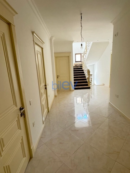 Satış 6 otaqlı Villa  317m², Bakı