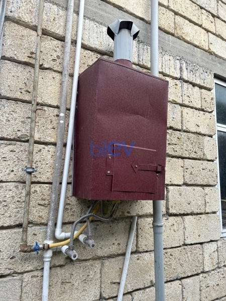 Satış 6 otaqlı Həyət evi  0000m², Astara