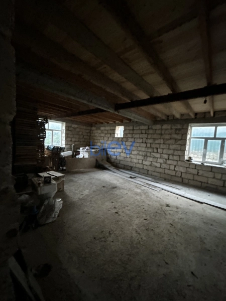 Satış 6 otaqlı Həyət evi  0000m², Astara