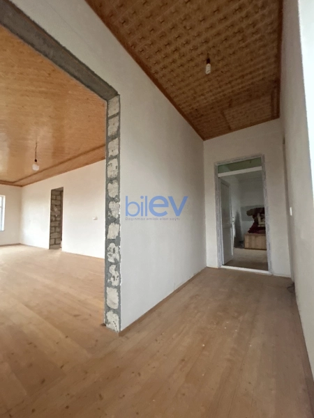 Satış 6 otaqlı Həyət evi  0000m², Astara