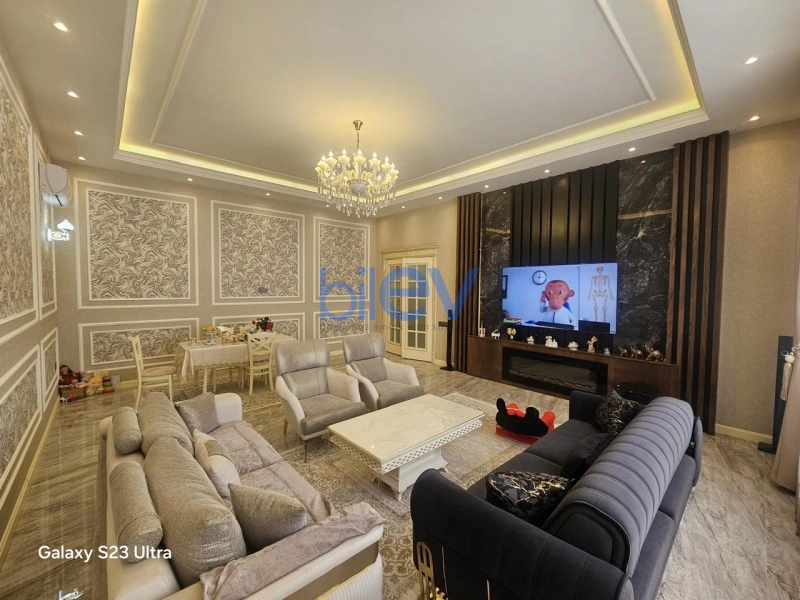 Satış 6 otaqlı Həyət evi  240m², Bakı