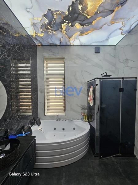 Satış 6 otaqlı Həyət evi  240m², Bakı