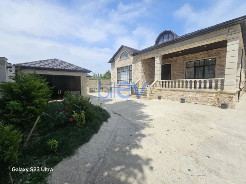 Satış 6 otaqlı Həyət evi  240m², Bakı