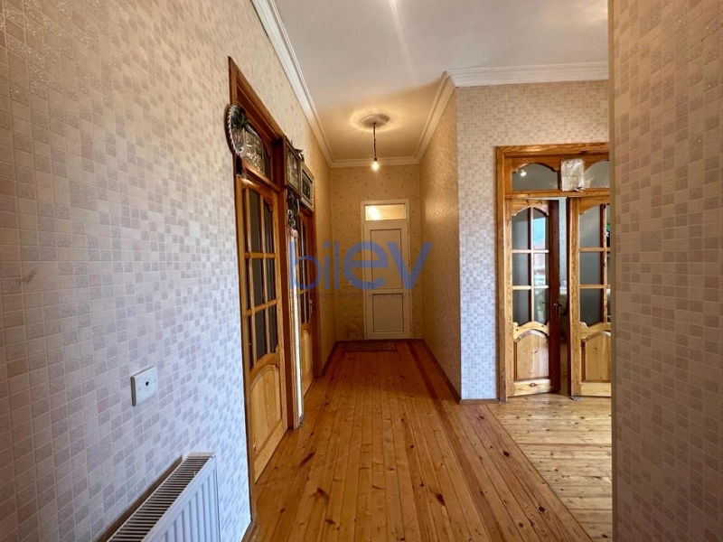 Satış 5 otaqlı Həyət evi  250m², Bakı