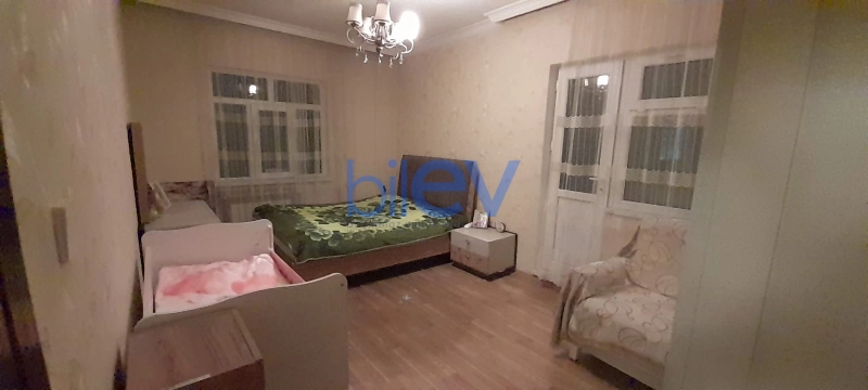 Satış 3 otaqlı Köhnə Tikili bina evi  80m², Bakı