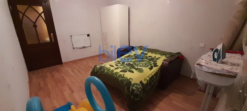Satış 3 otaqlı Köhnə Tikili bina evi  80m², Bakı